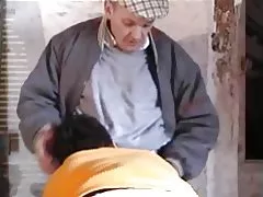 הסרט מציצן papy x