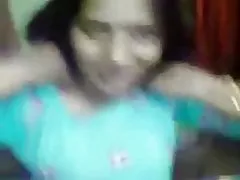 בכפר אינדיאני סקסי bhabi הפעם הראשונה נדפקה על-ידי חבר