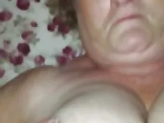 ה-Bbc tittyfucking מפותחת pt3 בוגרת עם קטעי גמירות